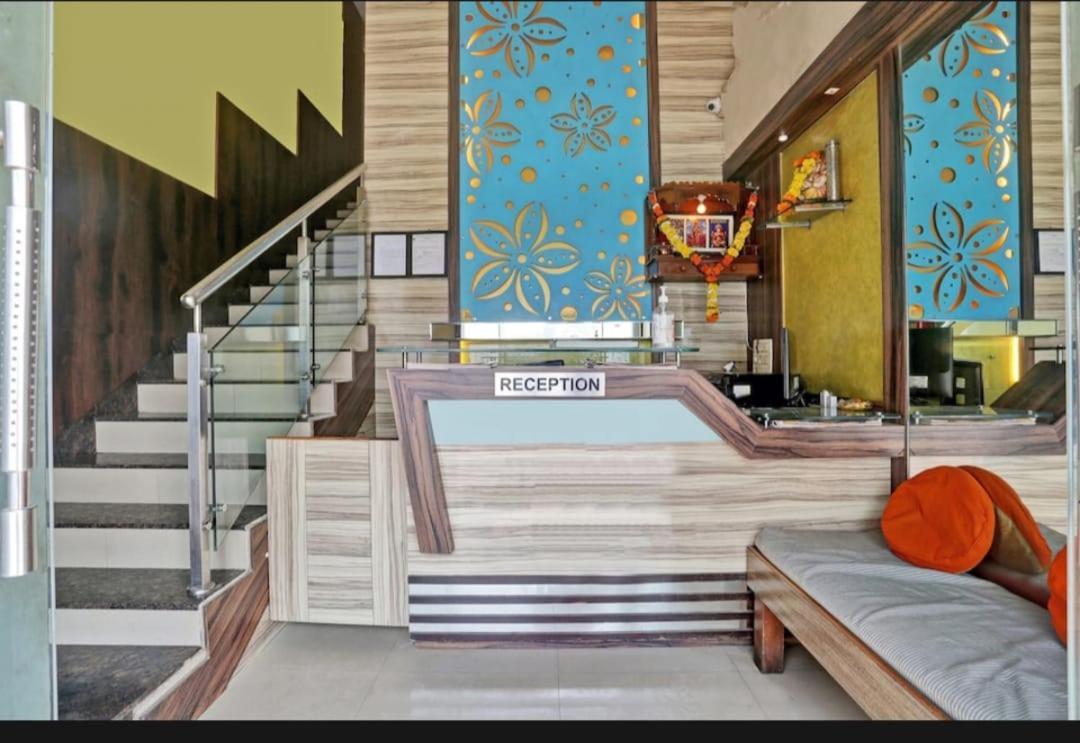Hotel Star Light Mumbai Ngoại thất bức ảnh